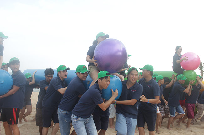 hành trình trải niệm 2 ngày 1 đêm tại The Grand Hồ Tràm Trip.